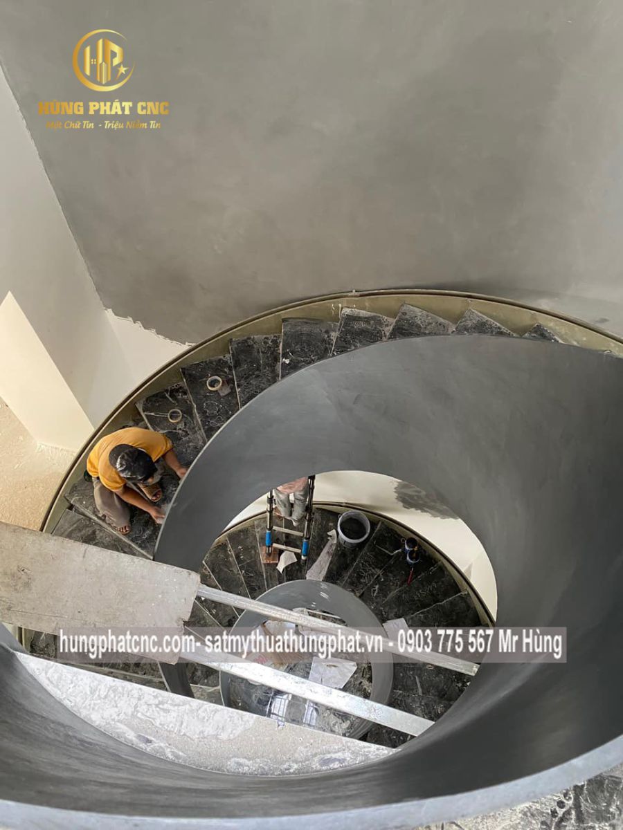 Cầu thang xoắn ốc bằng sắt tp hcm | 0903 775 567 Mr Hùng
