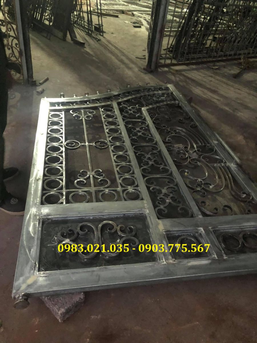  Làm Cửa cổng sắt mỹ thuật tại Đồng Nai